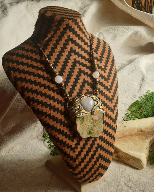 unakit i rozen kvarc - statement ogrlica