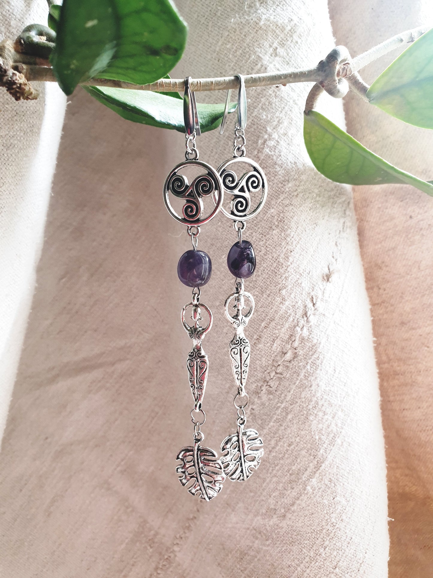 ametist naušnice - Triskele – trostruka spirala - boginja naušnice