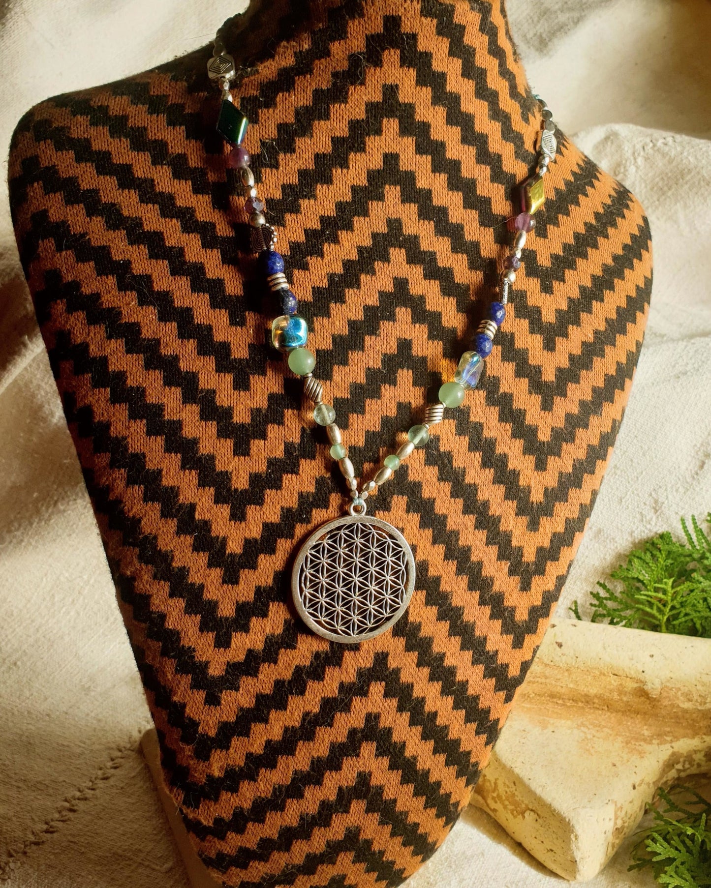 cvijet života ogrlica