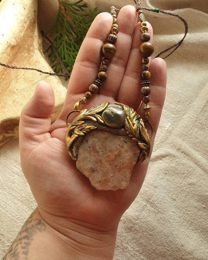 sunčev kamen - pirit - tigrovo oko ogrlica