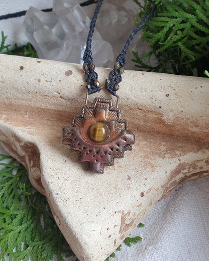 sunce inka - inka križ - zlatno tigrovo oko privjesak