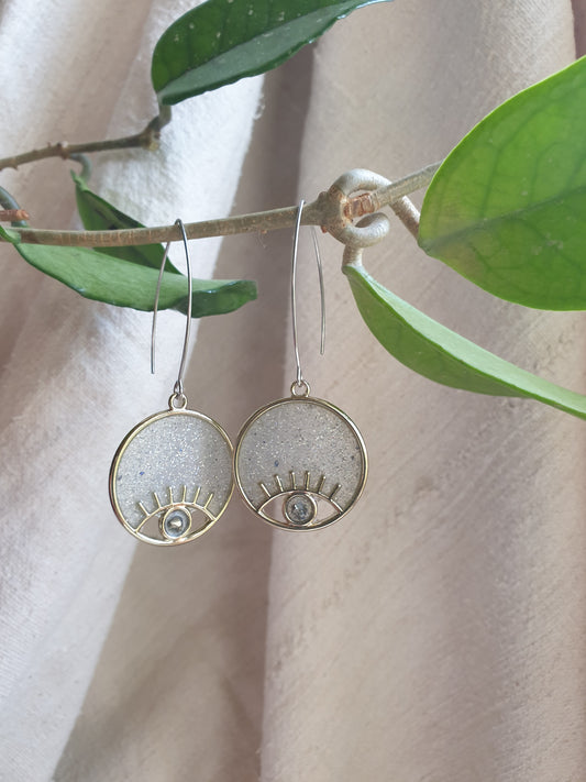 pirit naušnice - svjetlucave oči