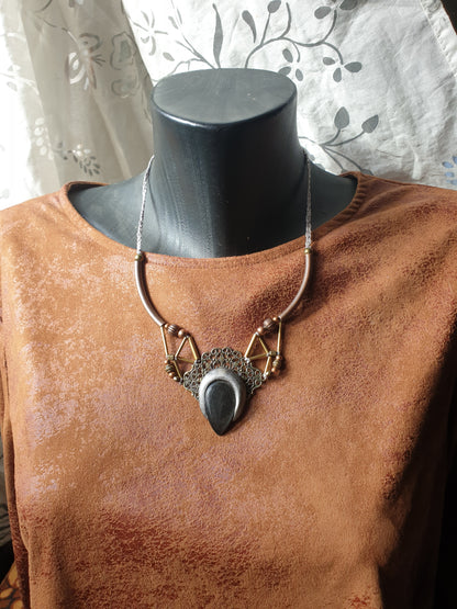 srebrni obsidian - neo tribal boho ogrlica