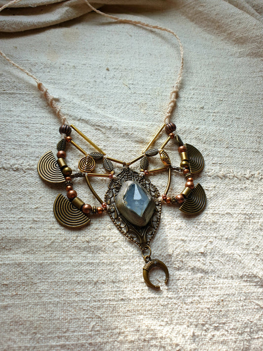 celestit - neo tribal boho ogrlica