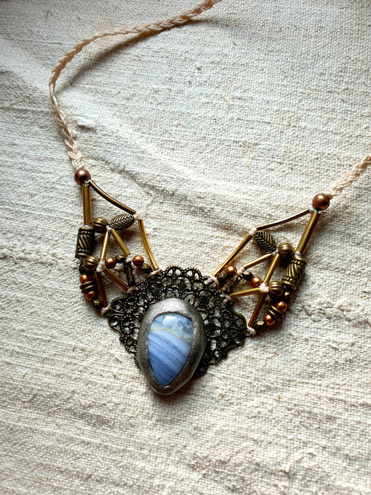 plavi čipkasti ahat boho ogrlica - neo tribal ogrlica