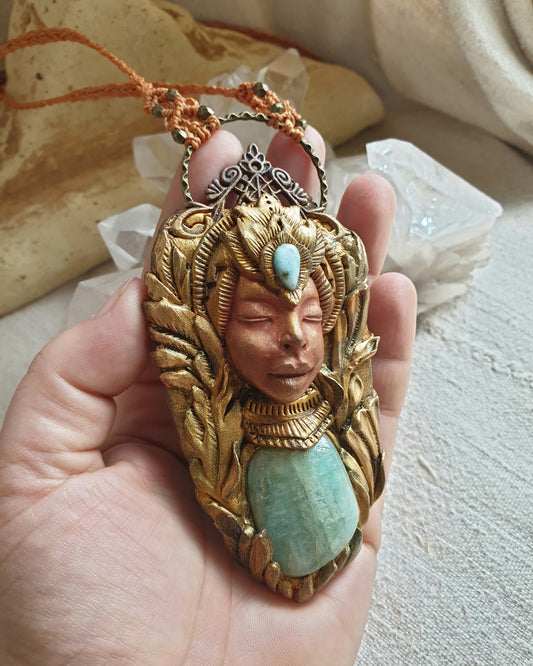 larimar iakvamarin kristalni čuvar statement ogrlica