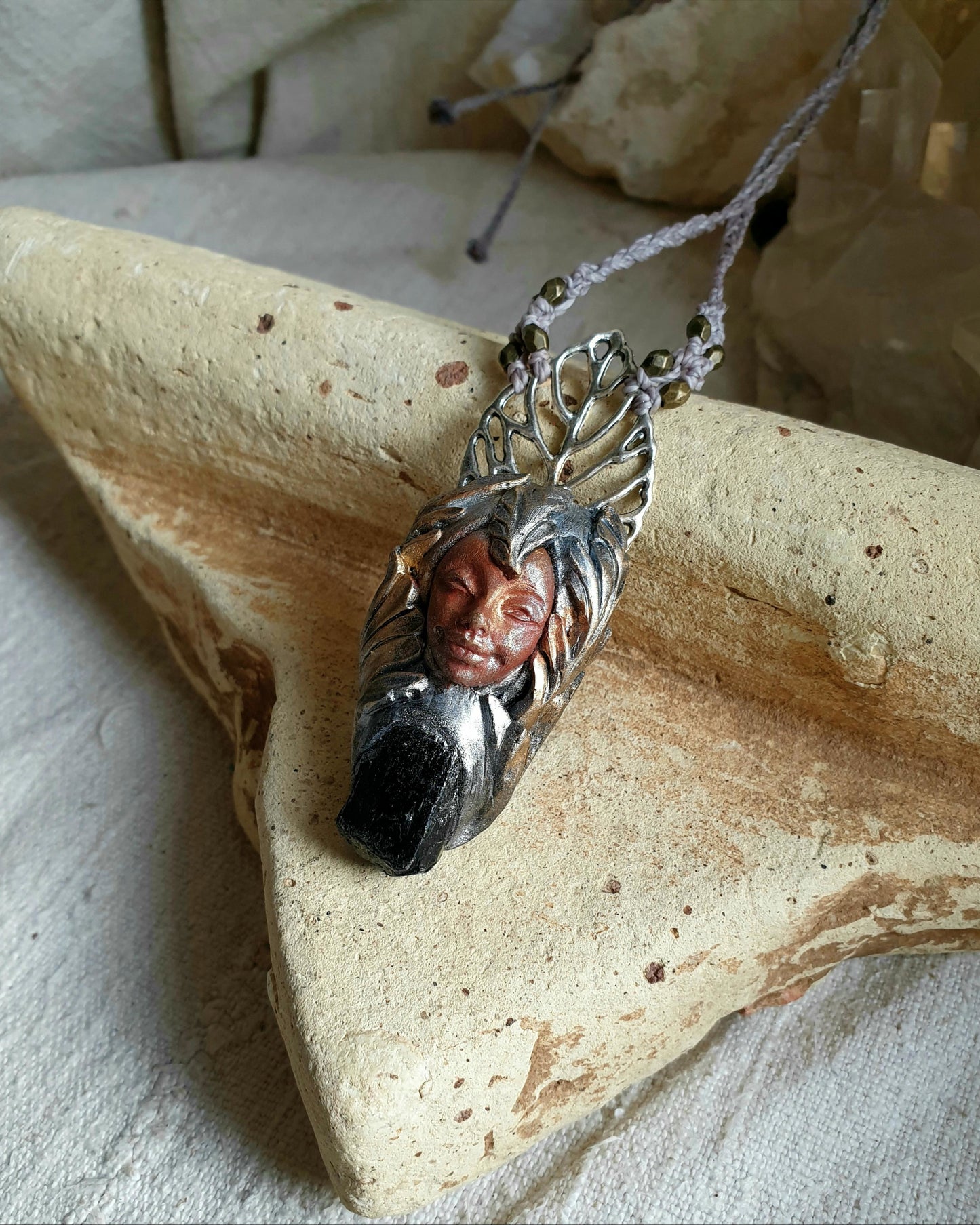 šumski crni turmalin čuvar ogrlica