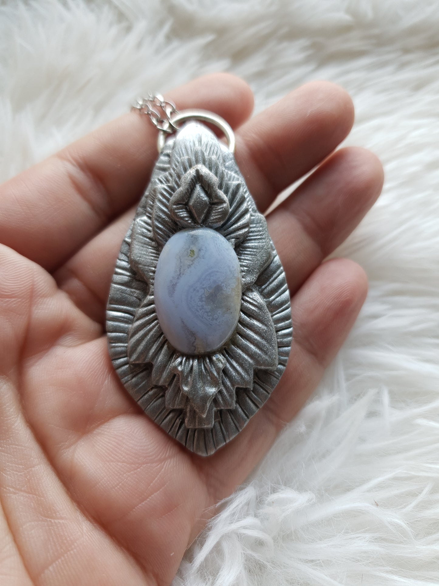 plavi čipkasti ahat privjesak - vilinska kolekcija