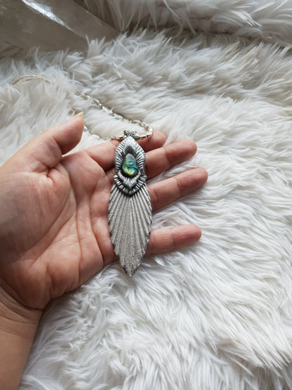 plavo zeleni labradorit  list privjesak - vilinska kolekcija