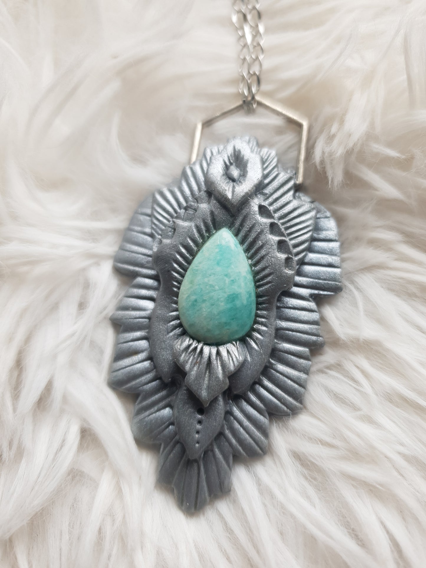 amazonit - vilinski štit - privjesak