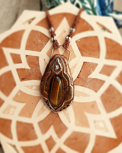 zlatno tigrovo oko i pirit ogrlica - vilinski štit