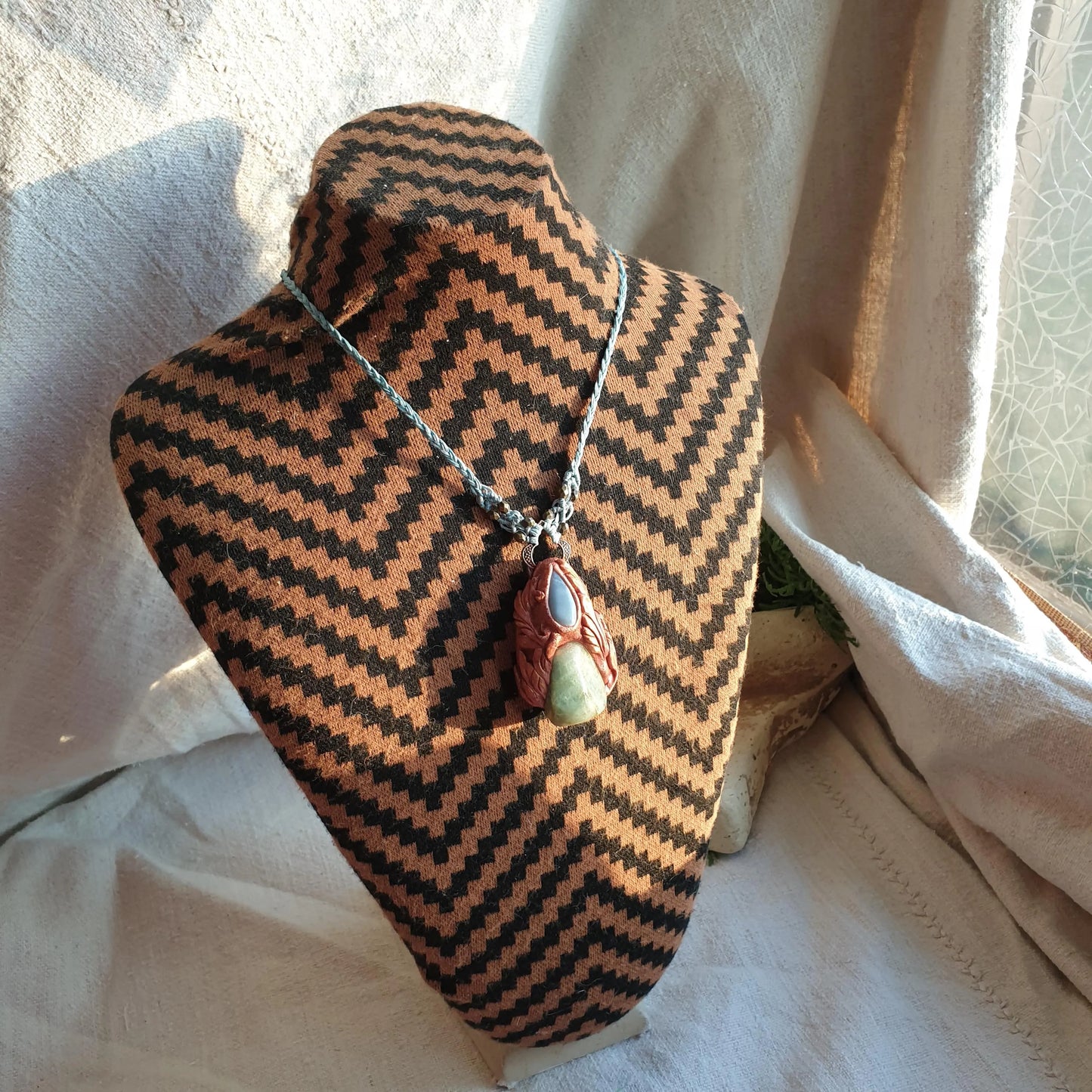 akvamarin - peruanski opal - privjesak