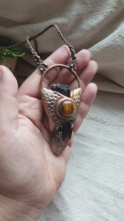 privjesak s dva lica - dimni kvarc - turmalin - tigrovo oko - ahat